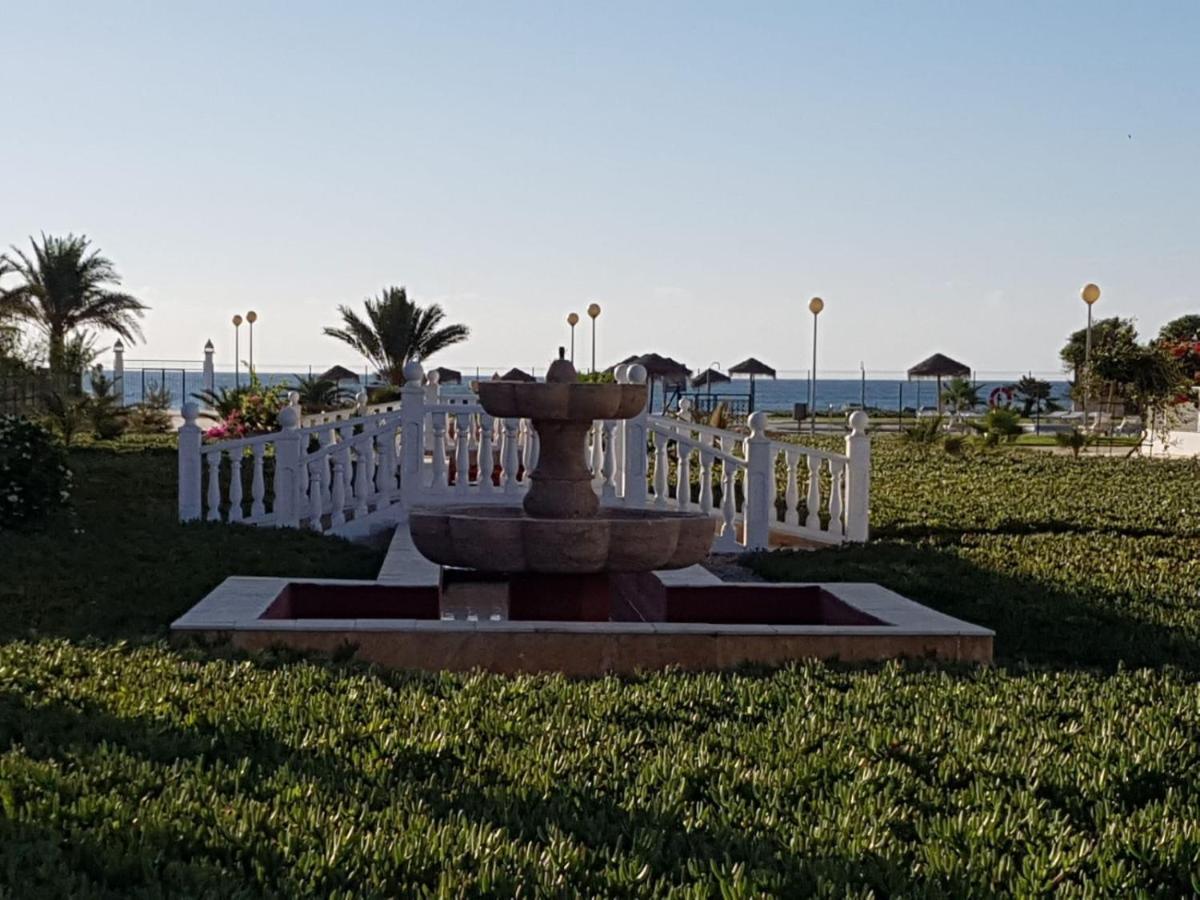 Apartamento En Primera Linea De Vera Playa Naturista! Exterior foto